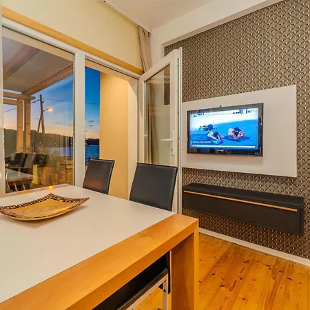 Iva Appartement Veli Iž